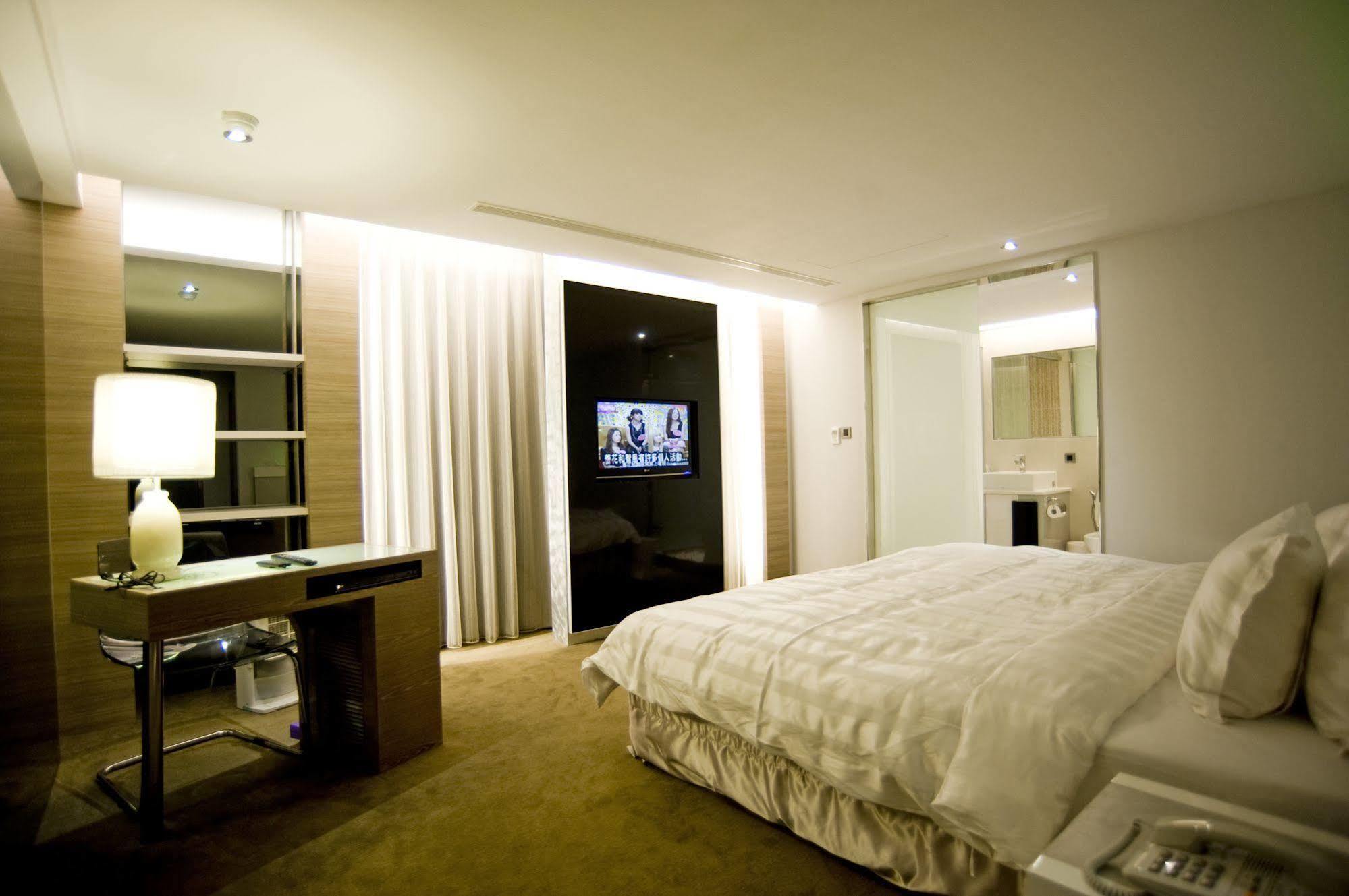 Saual Keh Hotel Taipei Luaran gambar