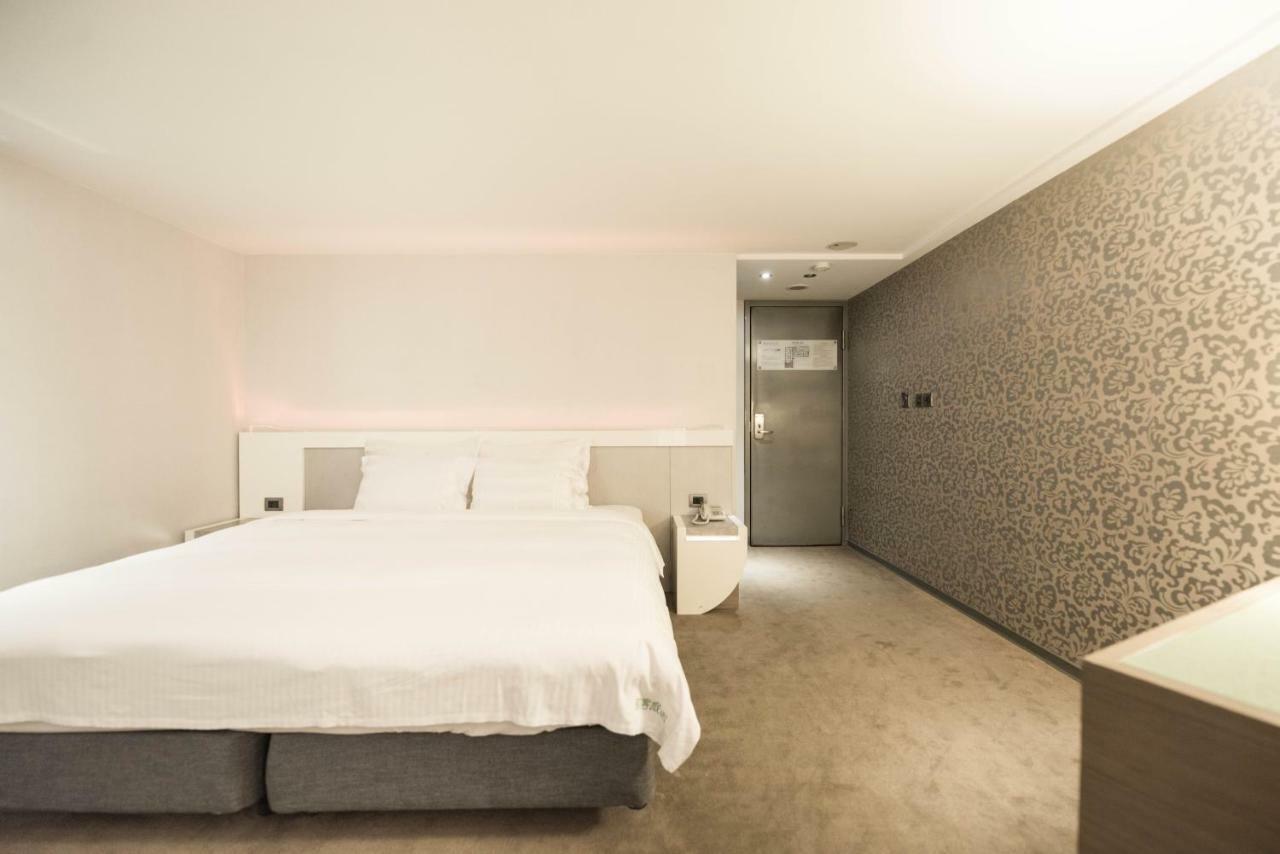 Saual Keh Hotel Taipei Luaran gambar