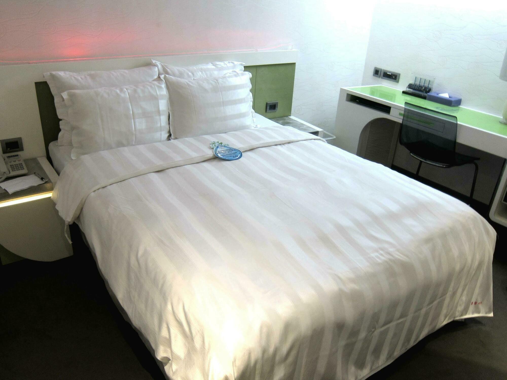 Saual Keh Hotel Taipei Luaran gambar